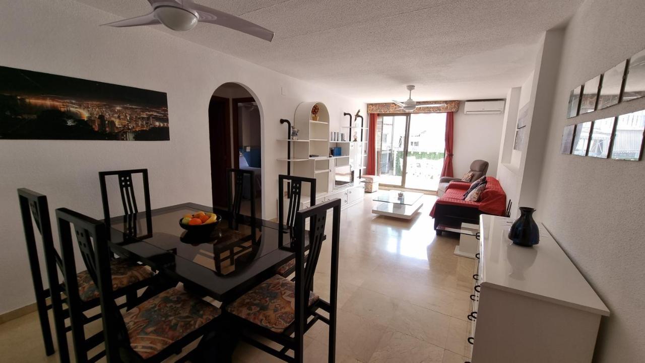Atico Con Terraza Y 2 Habitaciones En Casco Antiguo 貝尼多姆 外观 照片