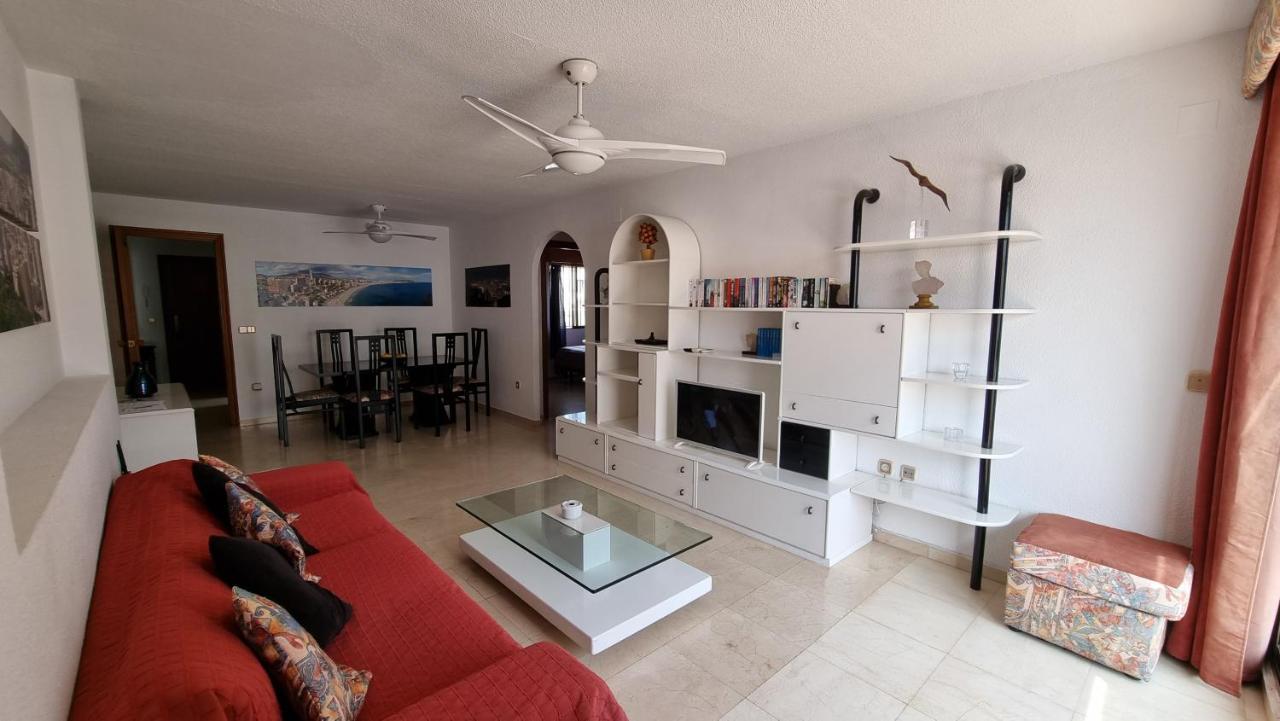 Atico Con Terraza Y 2 Habitaciones En Casco Antiguo 貝尼多姆 外观 照片