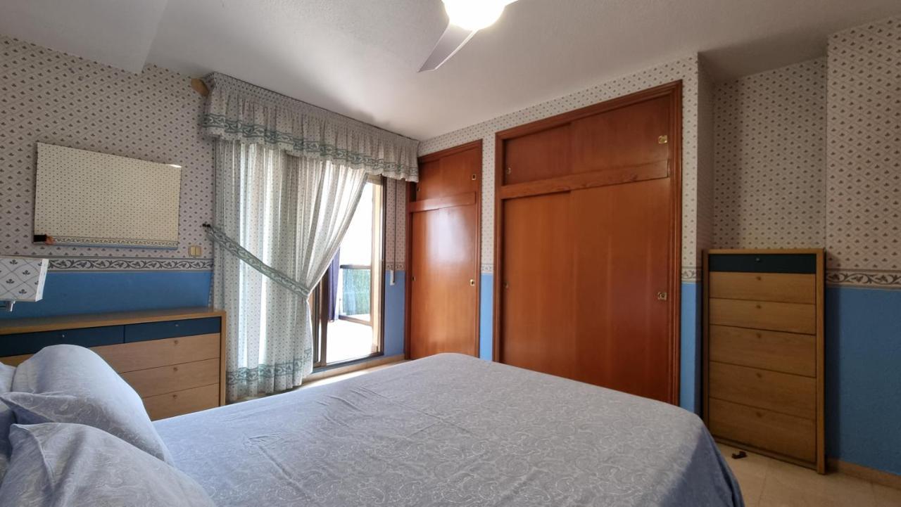 Atico Con Terraza Y 2 Habitaciones En Casco Antiguo 貝尼多姆 外观 照片